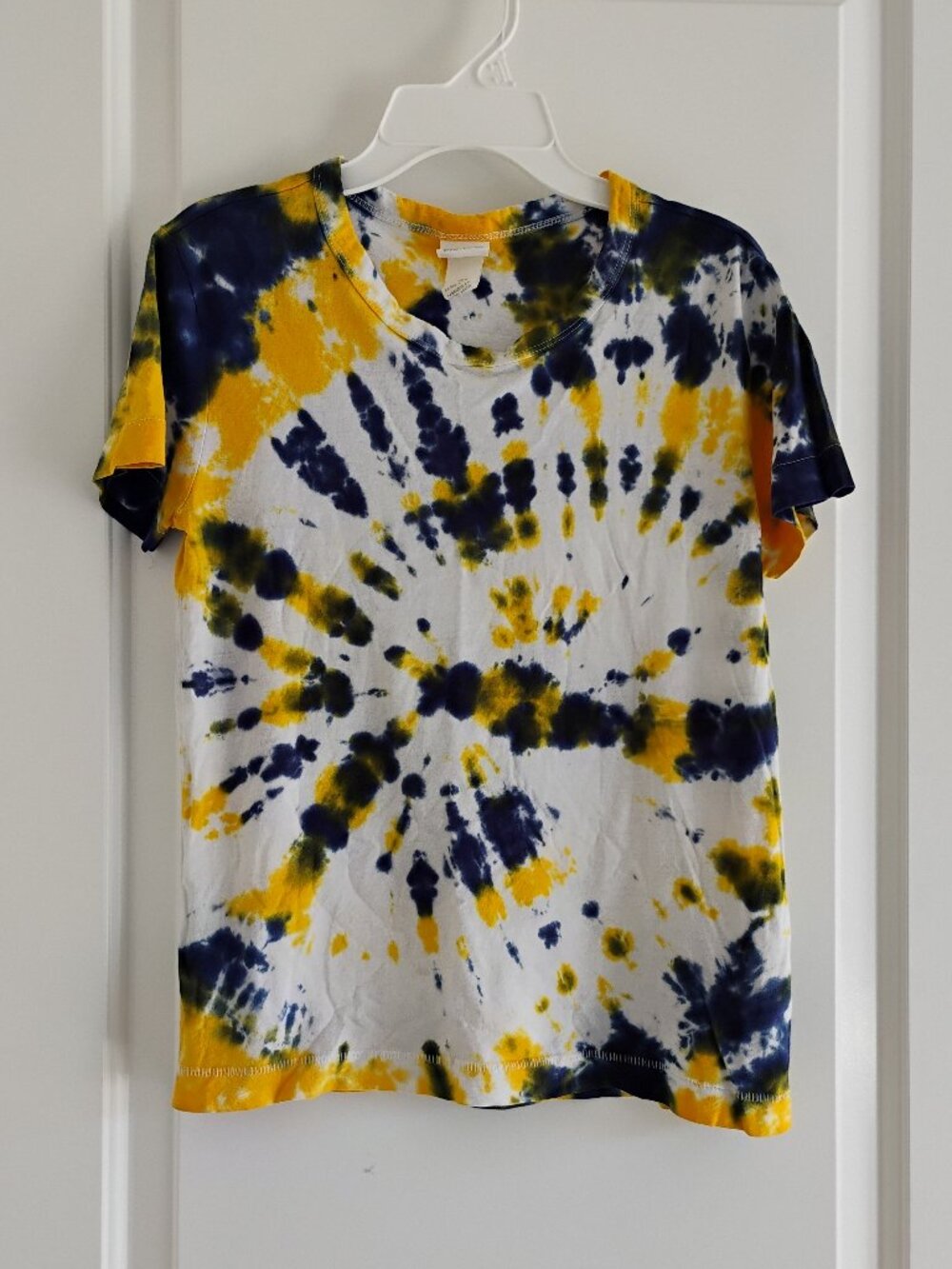 H&M Women's Blue and Yellow Tie Dye Shirt Size S